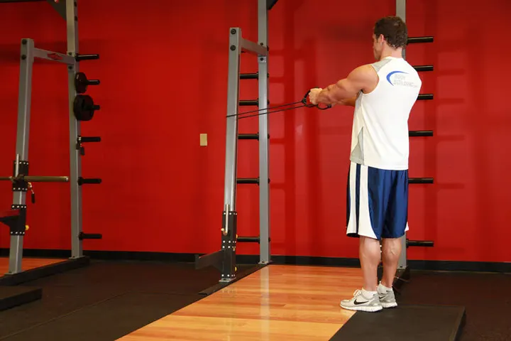 Back Flyes - With Bands — Start position