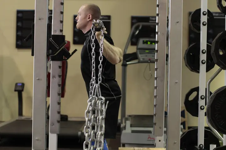 Box Squat with Chains — Start position