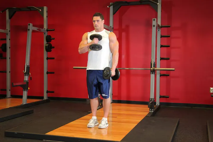 Cross Body Hammer Curl — Start position