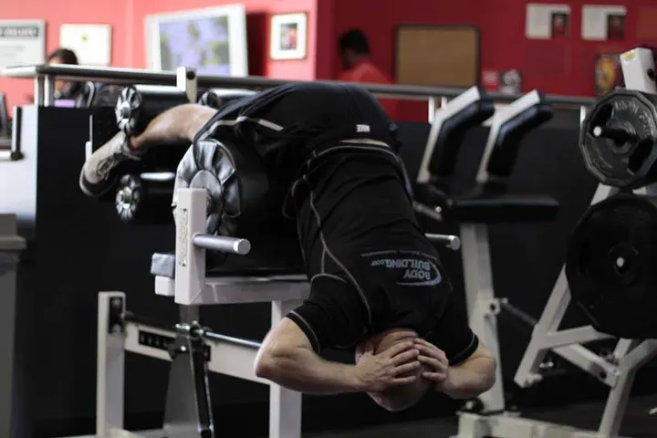 Glute Ham Raise — Start position