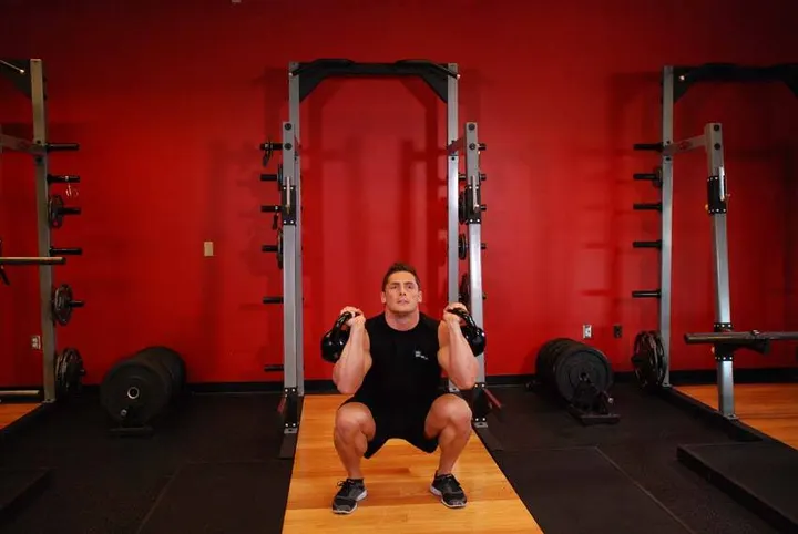 Kettlebell Thruster — End position