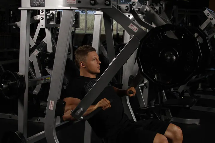 Leverage Decline Chest Press — Start position