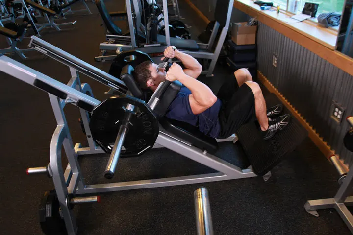Narrow Stance Hack Squats — Start position