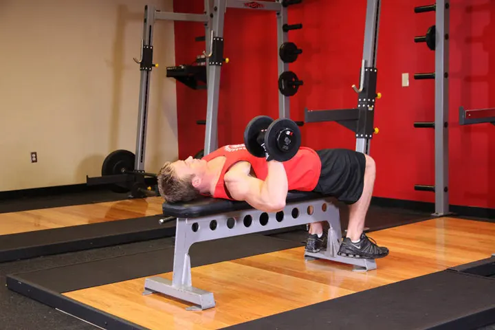 One Arm Dumbbell Bench Press — Start position