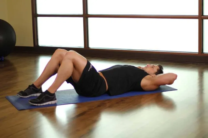 One Knee To Chest — Start position