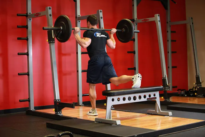 One Leg Barbell Squat — Start position