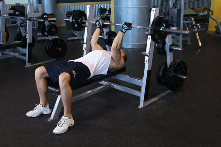Reverse Triceps Bench Press — Start position
