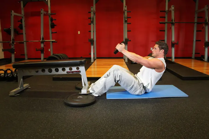 Russian Twist — Start position