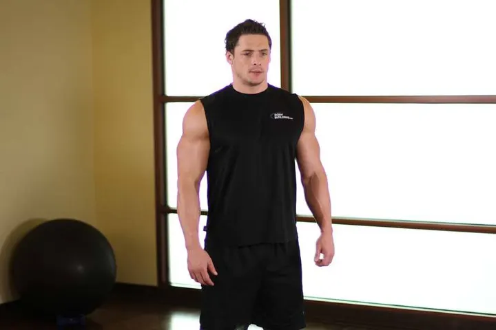 Shoulder Raise — Start position