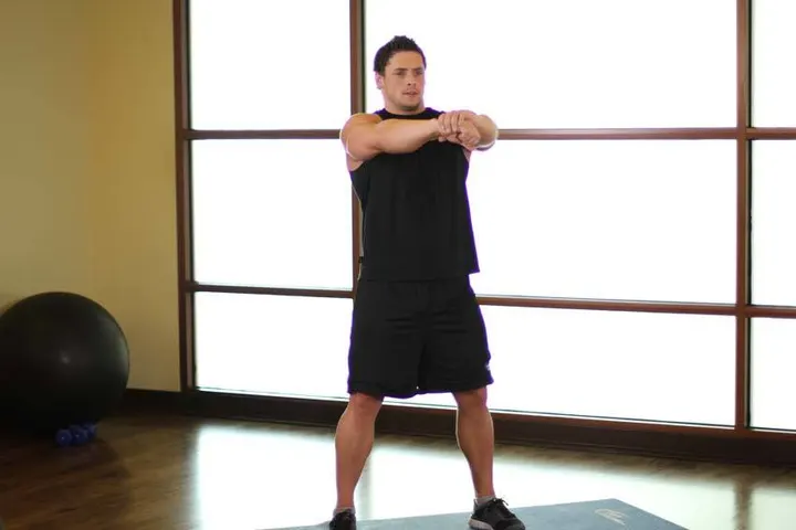 Sit Squats — Start position