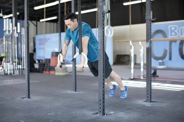 Suspended Push-Up — End position
