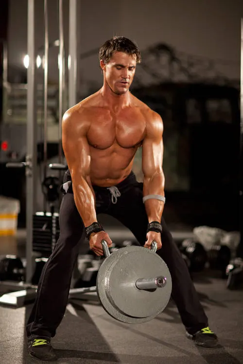 T-Bar Row with Handle — Start position