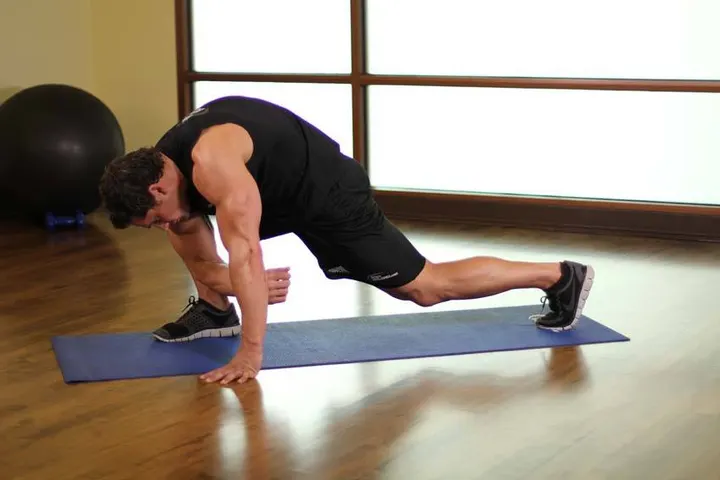 World's Greatest Stretch — End position